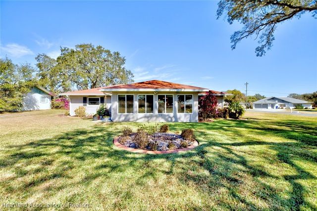 201 Greensview Drive, Avon Park, FL 33825