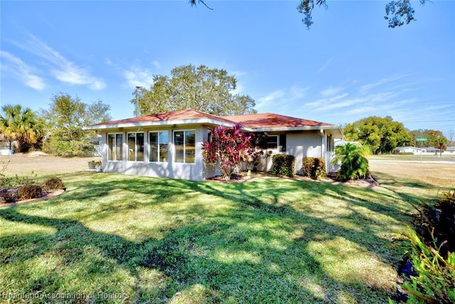 201 Greensview Drive, Avon Park, FL 33825