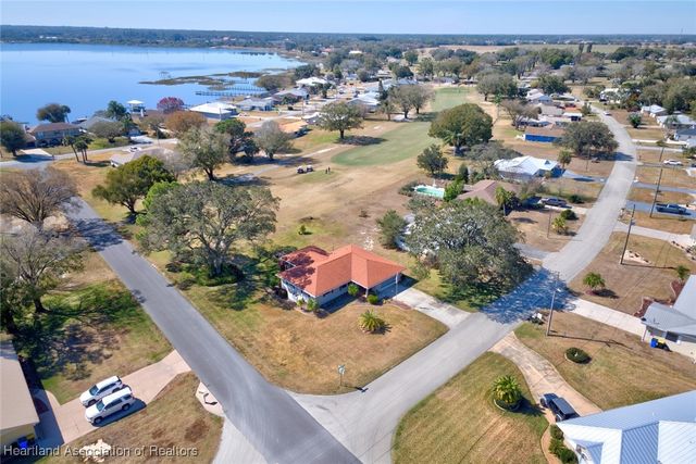 201 Greensview Drive, Avon Park, FL 33825