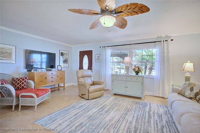 201 Greensview Drive, Avon Park, FL 33825