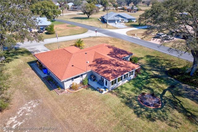 201 Greensview Drive, Avon Park, FL 33825