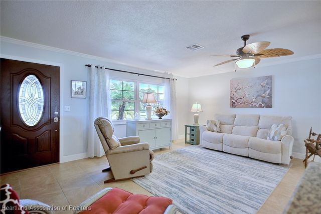 201 Greensview Drive, Avon Park, FL 33825