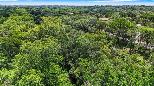 726 River Oaks DR, Austin, TX 78748