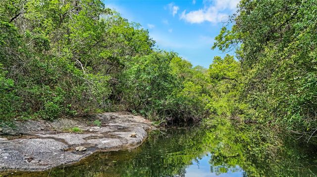 726 River Oaks DR, Austin, TX 78748