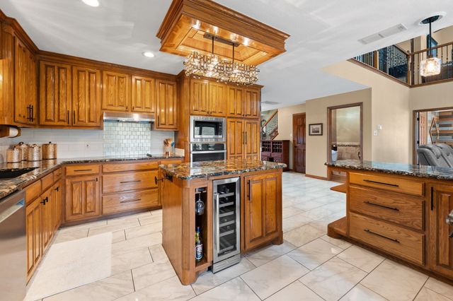 9112 Bontura Road, Granbury, TX 76049