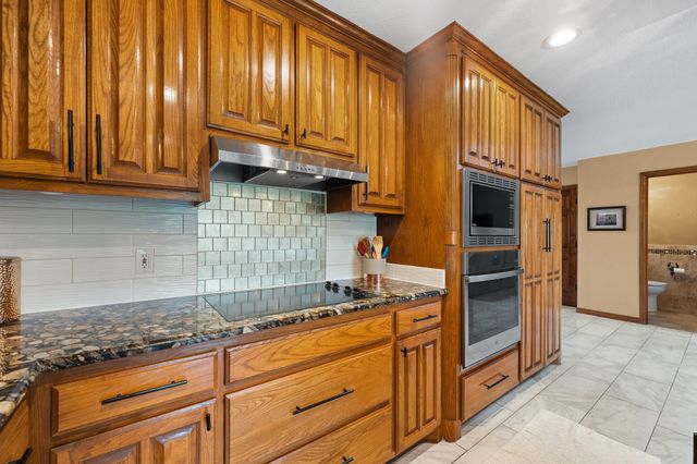 9112 Bontura Road, Granbury, TX 76049