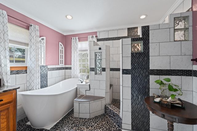 9112 Bontura Road, Granbury, TX 76049