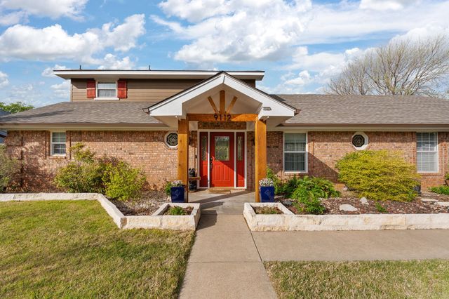 9112 Bontura Road, Granbury, TX 76049