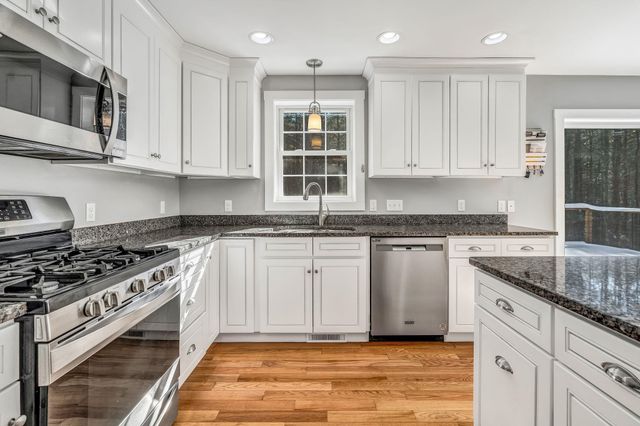 120 Dover Road, Durham, NH 03824