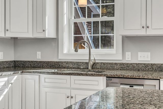 120 Dover Road, Durham, NH 03824