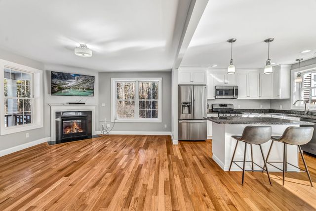 120 Dover Road, Durham, NH 03824