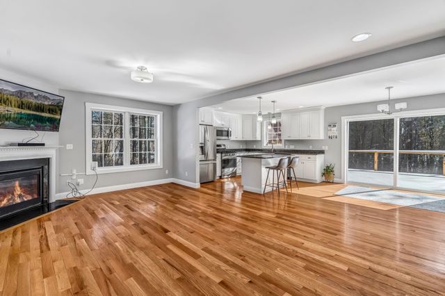 120 Dover Road, Durham, NH 03824