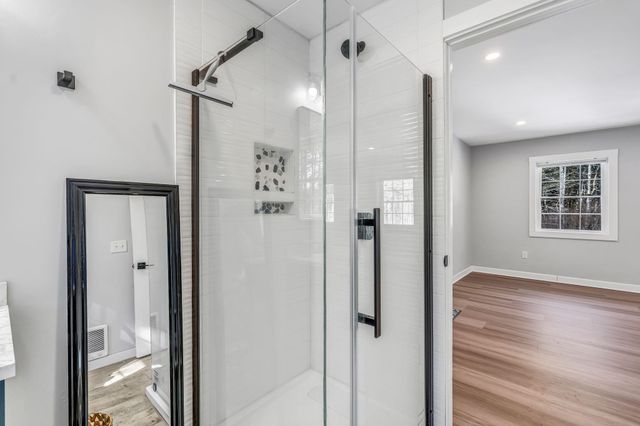 120 Dover Road, Durham, NH 03824