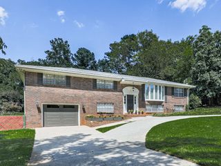 1849 Service NE Drive, Marietta, GA 30066
