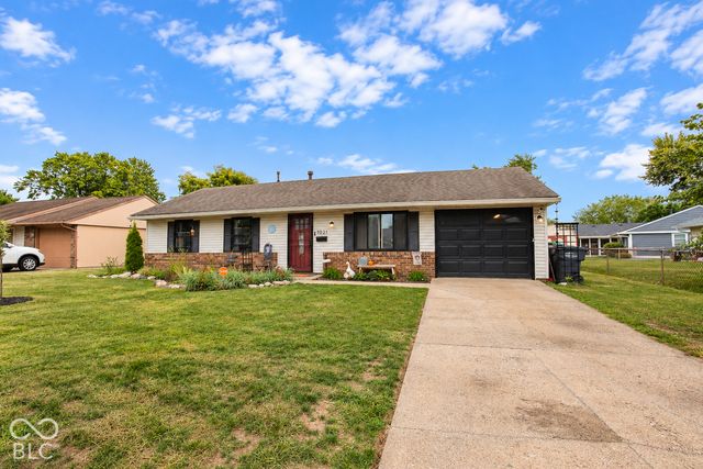 1021 Eastlawn Drive, Whiteland, IN 46184