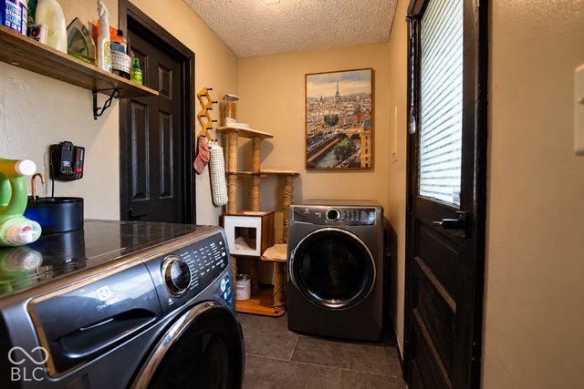 1021 Eastlawn Drive, Whiteland, IN 46184