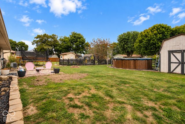 1021 Eastlawn Drive, Whiteland, IN 46184