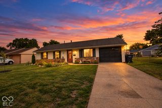1021 Eastlawn Drive, Whiteland, IN 46184