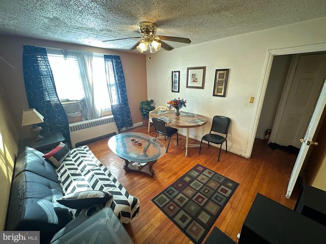 2844 E FEDERAL ST, Baltimore, MD 21213