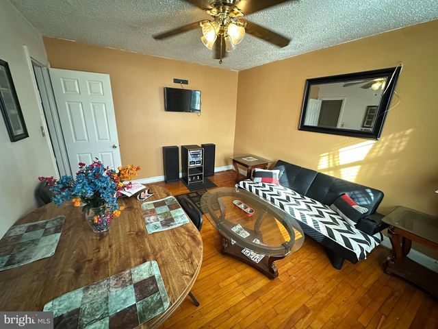 2844 E FEDERAL ST, Baltimore, MD 21213