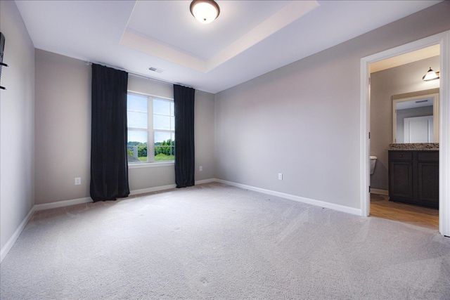 35 LAUREL POINTE CV, Oakland, TN 38060