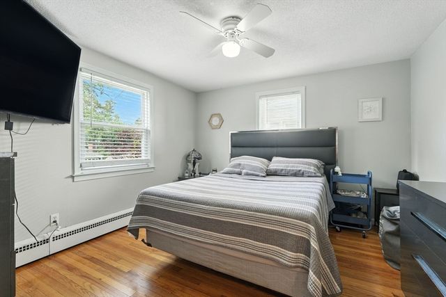 211 W Allen Ridge Rd, Springfield, MA 01118