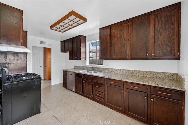 2029 S Gail Lane, Anaheim, CA 92802