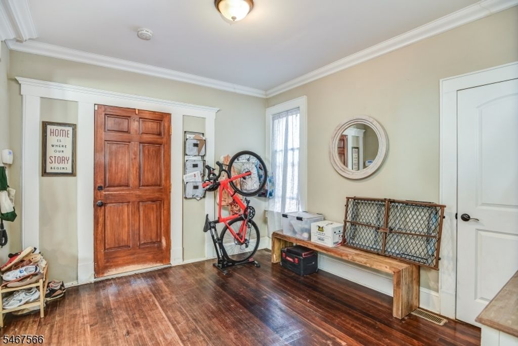 84 86Grove St, Elizabeth City, NJ 07202 — photo 3