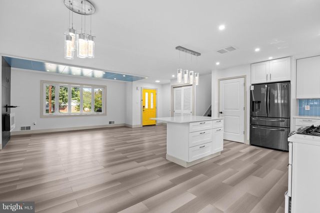 7103 GALESVILLE PL, Annandale, VA 22003