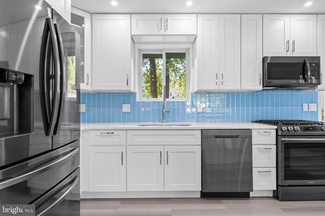 7103 GALESVILLE PL, Annandale, VA 22003