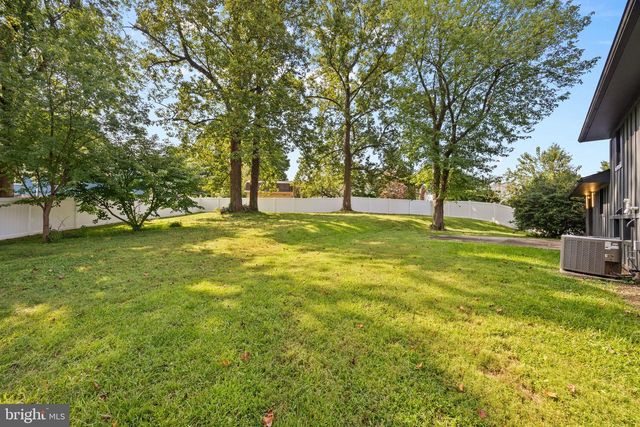 7103 GALESVILLE PL, Annandale, VA 22003