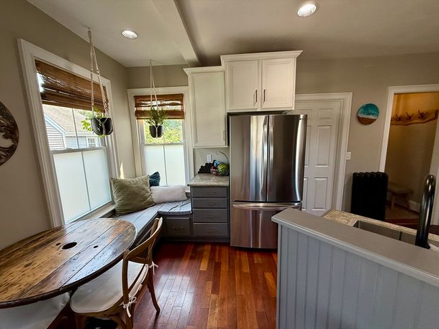 123 Court St 2, Plymouth, MA 02360