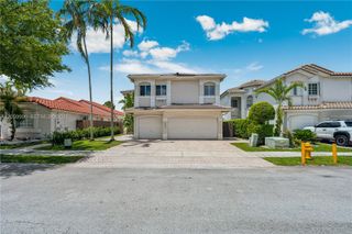 10865 NW 73rd Ter, Doral, FL 33178