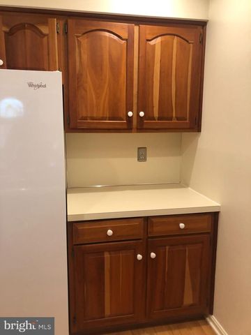 48 STRAWBERRY DRIVE, Carlisle, PA 17013