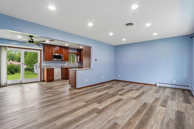 N91W17573 Saint Regis STREET, Menomonee Falls, WI 53051