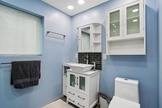 N91W17573 Saint Regis STREET, Menomonee Falls, WI 53051