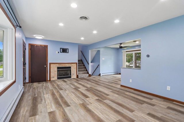 N91W17573 Saint Regis STREET, Menomonee Falls, WI 53051