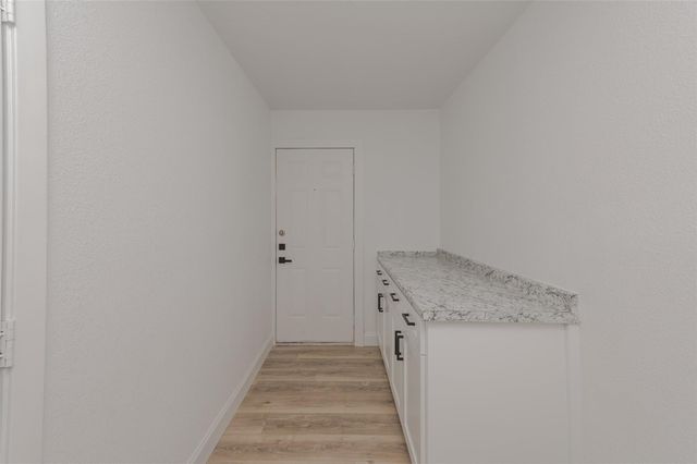 713 Sun Valley Drive, Denton, TX 76209