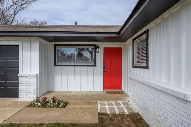713 Sun Valley Drive, Denton, TX 76209