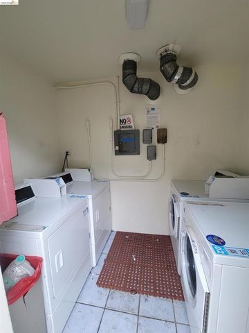 3905 Clayton Rd 12, Concord, CA 94521