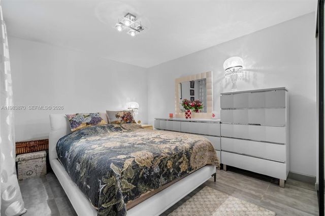 21244 Harbor Way 213-21, Aventura, FL 33180