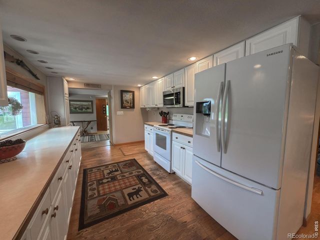 14884 Rist Canyon Road, Bellvue, CO 80512