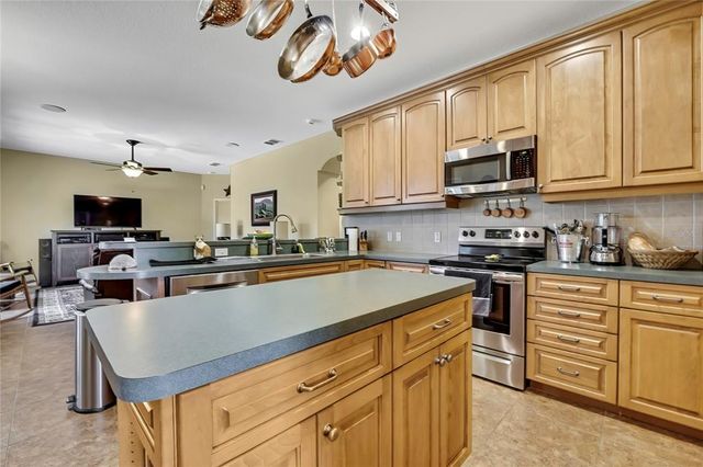 12012 CROMWELL WAY, Spring Hill, FL 34609