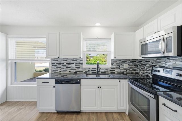 2954 CURLING COURT, Palm Harbor, FL 34684