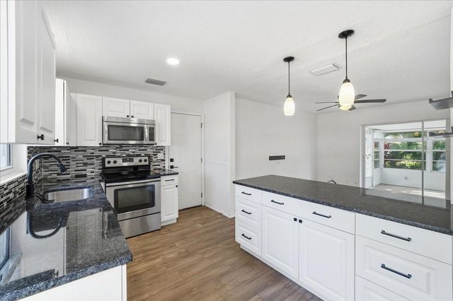 2954 CURLING COURT, Palm Harbor, FL 34684