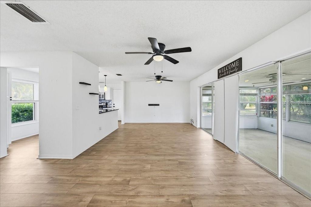 Image 5 of property listing at 2954 CURLING COURT, Palm Harbor, FL 34684