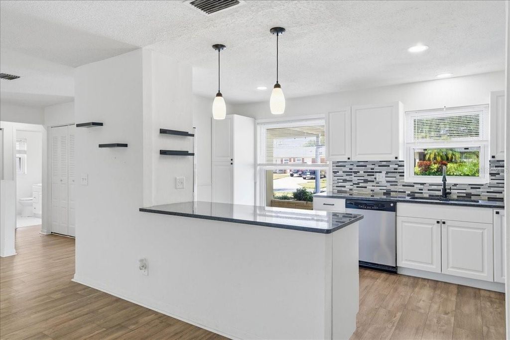 Image 10 of property listing at 2954 CURLING COURT, Palm Harbor, FL 34684