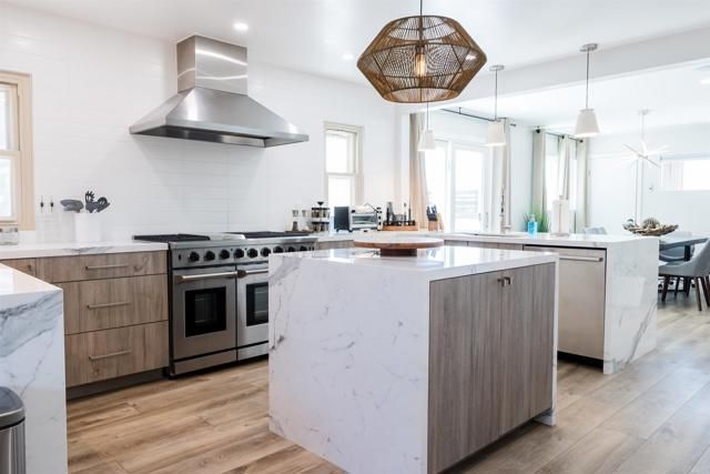 3761 Oleander Dr, San Diego, CA 92106