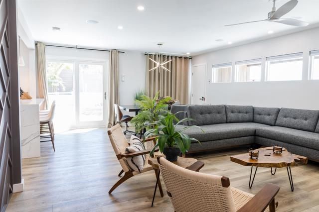 3761 Oleander Dr, San Diego, CA 92106