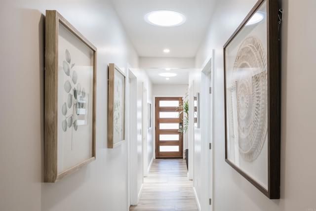 3761 Oleander Dr, San Diego, CA 92106